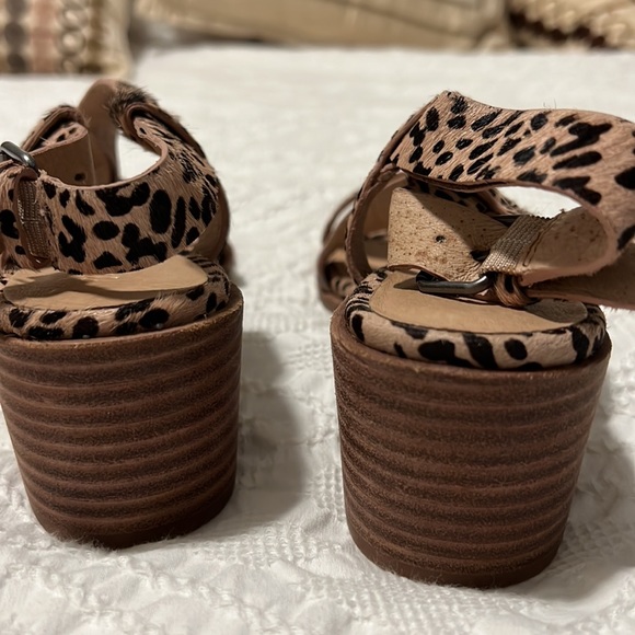 Madewell The Alyssa Sandal in Spotted Calf Hair - Picture 6 of 9